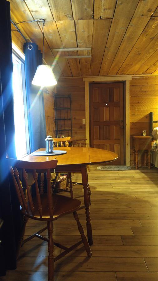Wolfwood Guest Ranch Villa Clearwater Eksteriør bilde