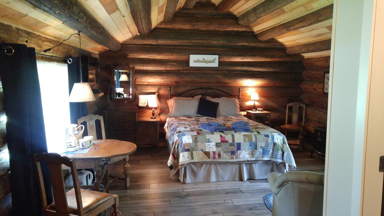 Wolfwood Guest Ranch Villa Clearwater Eksteriør bilde